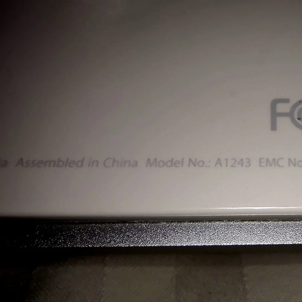 Apple A1243 Wired Keyboard Full Size Aluminum USB Cable‎ Numeric Keypad
